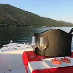 Alba In Ca Delle Isole アパート ストレーザ