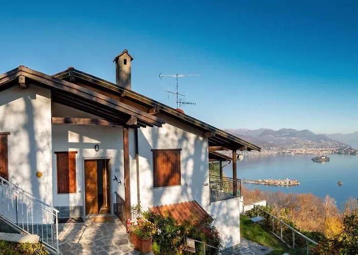 Alba In Ca Delle Isole * Stresa