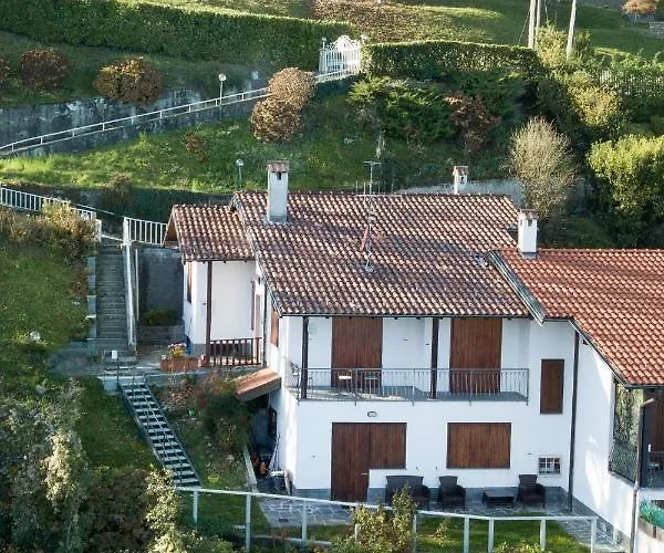 Alba In Ca Delle Isole * 斯特雷萨